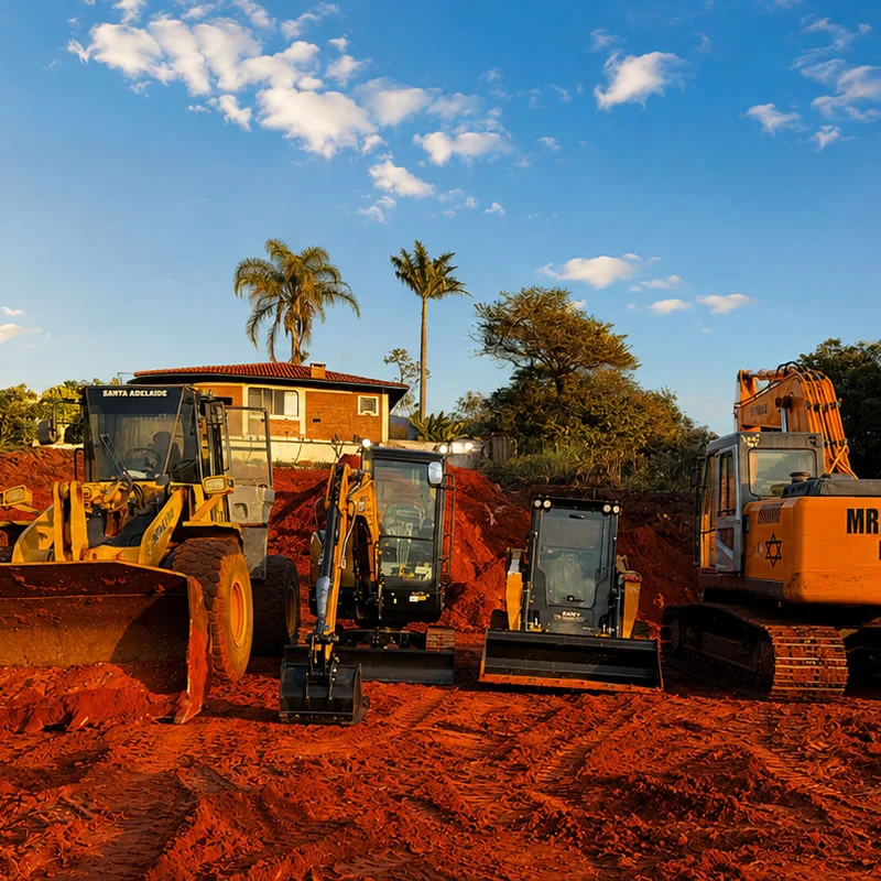 Frota de máquinas da empresa MR Terraplenagem em Jundiaí